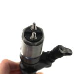 095000-1211 Fuel Injector for Komatsu PC400-7 S6D125 Engine - Image 3