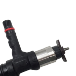 095000-6140 6261-11-3200 Fuel Injector for Komatsu 6D140 Engine PC800-8 Excavator - Image 2