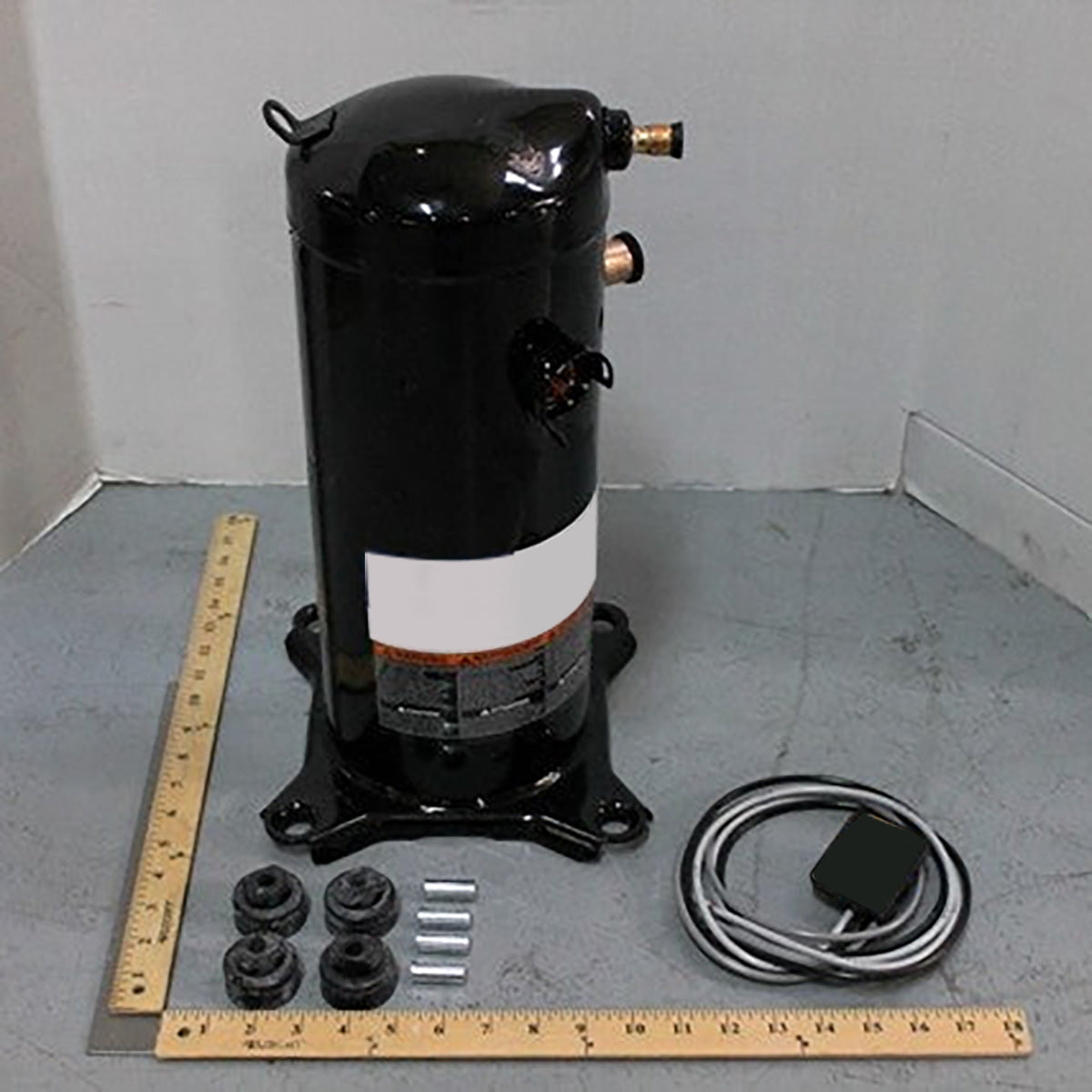 10004027 Compressor