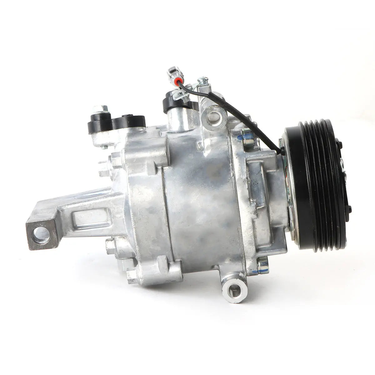 AC-Compressor-95201-68LA1-for-Suzuki-Swift_01 4PK A/C Air Conditioning Compressor 95201-68LA1 for Suzuki Swift Mitsubishi - Image 1