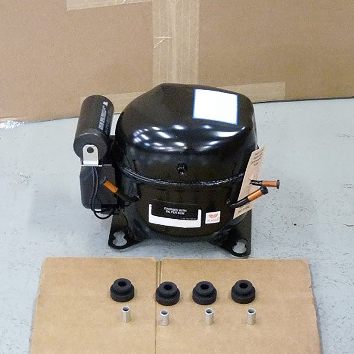 AFE17C4E-1AA-202-Compressor AFE17C4E-1AA-202 Compressor - Image 1