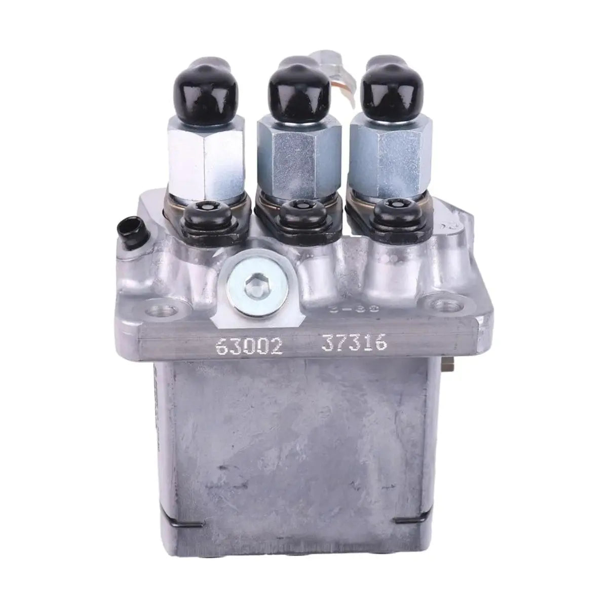 Fuel Injection Pump 6672389 16030-51012 104206-3002 for Kubota D1105 D1005 Bobcat 463 553 S70 E27 E26